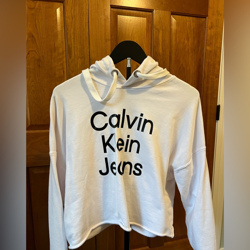 Calvin Klein White cropped Hoodie with Black Logo